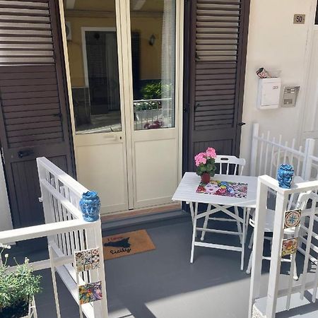 Ninni Mondello House Εξωτερικό φωτογραφία